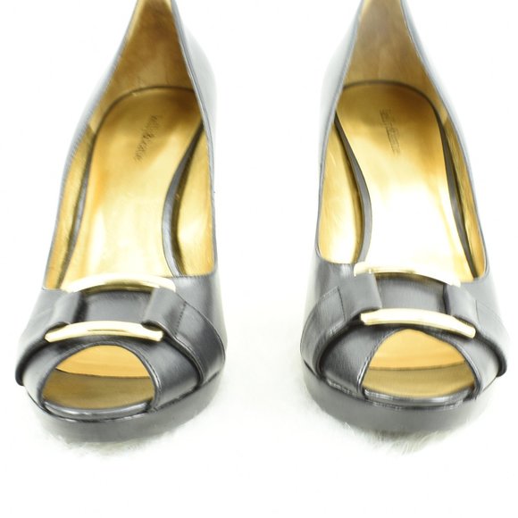 Black Pump Platform Heels  9 Gold Embellishment - Picture 3 of 9